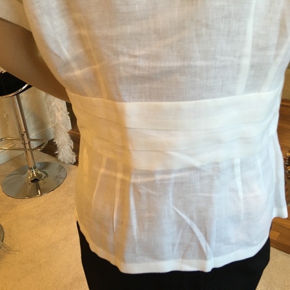 White Linen Tie Waist Short Sleeve Buttoned Blouse - Picture 4 of 7